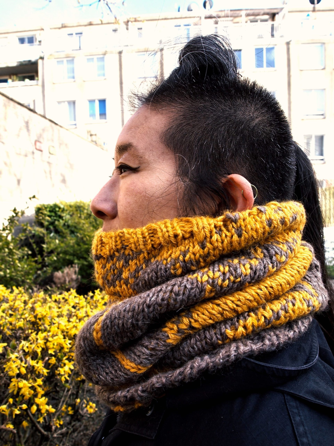 Cellular Automata cowl: a snuggly 2-strand colorwork cowl worked in the round with no seams